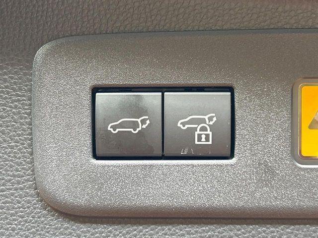 �y�p���[�o�b�N�h�A�z�X�}�[�g�L�[��^�]�Ȃ̃{�^�������������Ń��A�Q�[�g�������ŊJ���܂�!�ו��������Ă��鎞��A�����ʒu�ɂ���o�b�N�h�A��߂�ۂɕ֗��ȋ@�\�ł���