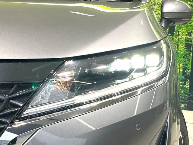 �yLED�w�b�h���C�g�z���V����ԑ��s�����ǍD�Ȏ��E���m�ۂ����S���ĉ^�]�ł��鍂�P�xLED�w�b�h���C�g�𑕔�!�_�����x�������A����d�͂��}�����Ă��܂��B