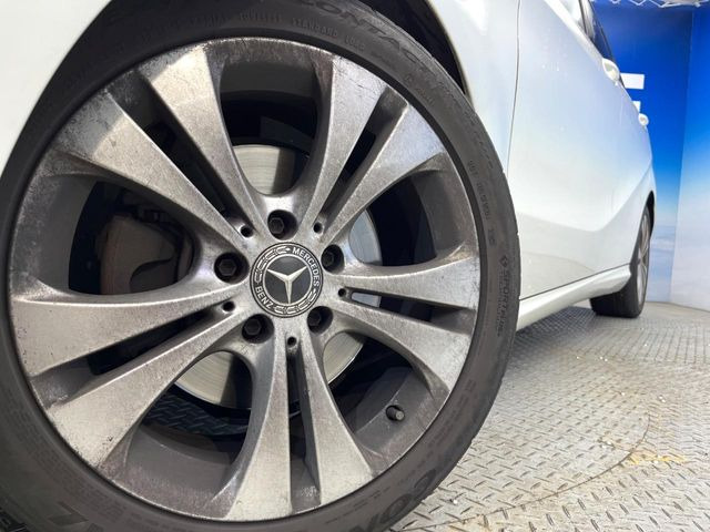 ������17�C���`�A���~�z�C�[��:�A���ԂȂ�ł͂̑�z����������x����z�C�[���Ƒ����ł�!���{�Ԃ̑���Ɋ���Ă�����ɂ����Б̊����Ē��������قǁA�������x���ł܂Ƃ܂��Ă��܂�!