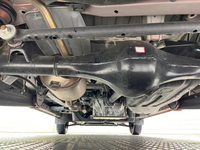 ����肪���ꂢ�Ȃ����ɁA�h�K���H�̎{�H���I�X�X���B�~��n��͂������A���ݕ��ɂ��Z���̕���A��Ń}�����E�E�B���^�[�X�|�[�c���������ɂ��D�]���������Ă���܂��B