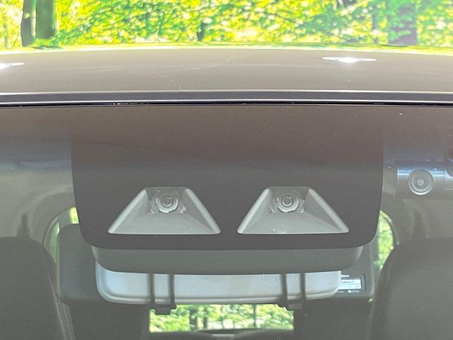 �y�X�}�[�g�A�V�X�g�z���s���ɑO���̎ԗ�����F�����A�Փ˂������Ȏ��͌x��ƃu���[�L�ŏՓˉ���Ɣ�Q�y�����A�V�X�g�B�����S�Ƀh���C�u�����y���݂��������܂��B