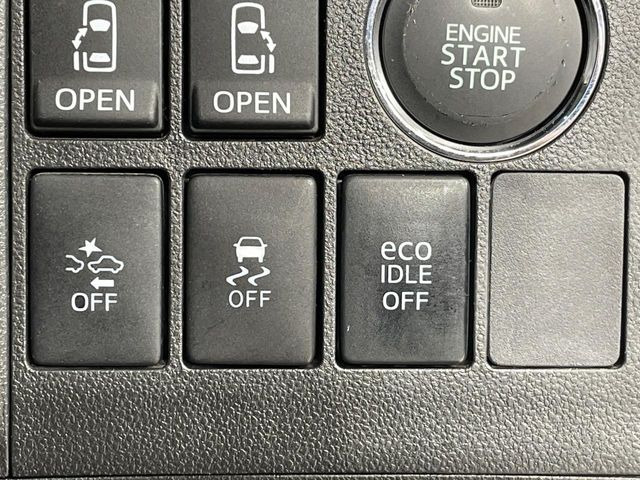 �y�X�}�[�g�A�V�X�g�z���s���ɑO���̎ԗ�����F�����A�Փ˂������Ȏ��͌x��ƃu���[�L�ŏՓˉ���Ɣ�Q�y�����A�V�X�g�B�����S�Ƀh���C�u�����y���݂��������܂��B