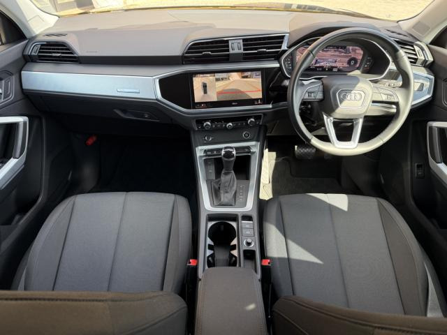 Q335 TFSI アドバンスド