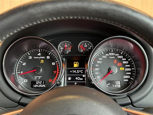 TTクーペ1.8 TFSI Sラインパッケージ