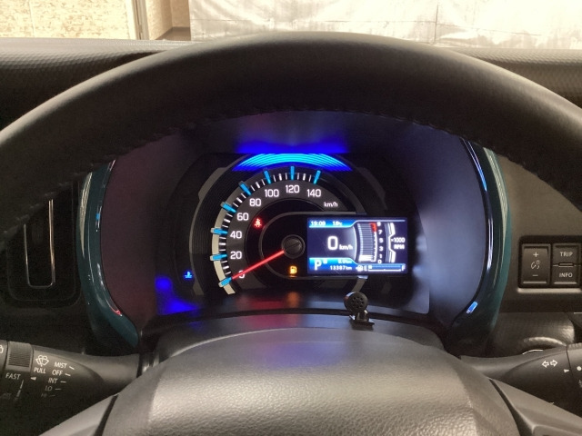 フレアクロスオーバーハイブリッド XS 4WD