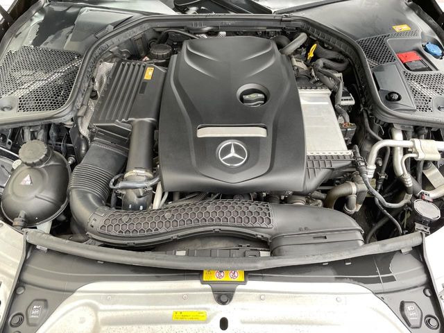 �����X�ł́A�e���[�J�[�̐�p�f�f�e�X�^�[�𓱓��B���Ǝ��i�����e�N�j�J���X�^�b�t���풓���Ă���܂��̂ŁA������̍ۂɂ����S���Ă����p���������܂��B