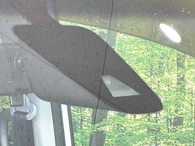 セレナ2.0 ハイウェイスター Vセレクション+Safety S-HYBRID