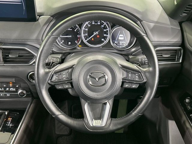 �y�����v�����X�e�A�����O�z�㎿�Ȋv���g�p���邱�ƂŁA��ɂ����������݂ƂĂ��^�]���₷���n���h���ł���