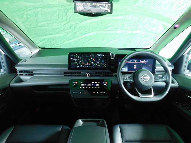 セレナ1.4 e-POWER ルキシオン