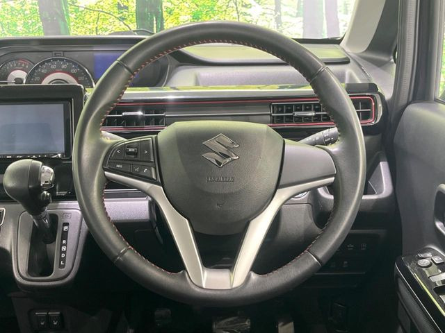 �y�����v�����X�e�A�����O�z�㎿�Ȋv���g�p���邱�ƂŁA��ɂ����������݂ƂĂ��^�]���₷���n���h���ł���