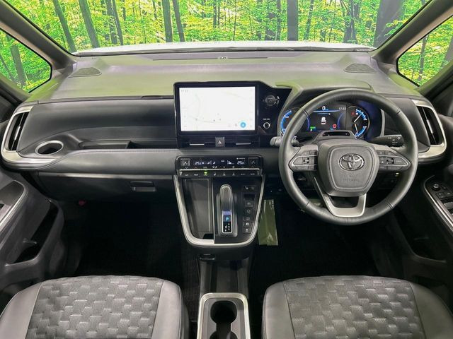 ヴォクシー1.8 ハイブリッド S-Z