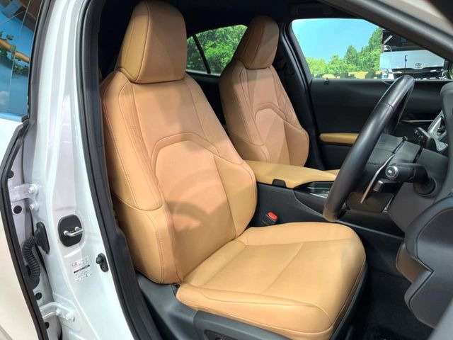 �y���烌�U�[�V�[�g�z����̂ӂ���肪�e�ՂŃ����e�i���X�����ȒP�ȁA�@�\���ɗD��鍇����v���̗p�����㎿�ȃV�[�g�ł��B����S�n���悭�A���������ӂ��S�n�ǂ��ԓ���Ԃ����o���Ă���܂��B