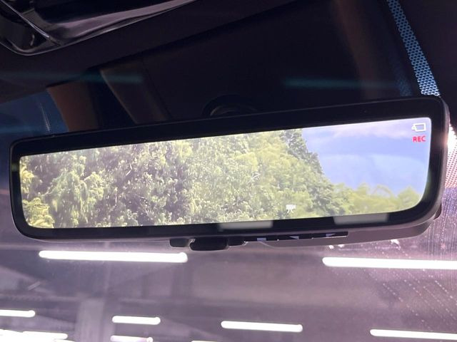 �y�f�W�^���C���i�[�~���[�z��Ȃ̑傫�ȉו��⓯��҂Ō�����m�F���Â炢���ł����S!�J�������B�e�����ԗ�����̉f�������[���~���[���ɕ\���B�N���A�Ȏ��E�ŏ󋵂̊m�F���\�ł�!