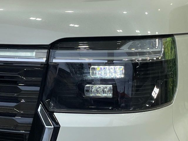 �yLED�w�b�h���C�g�z���V����ԑ��s�����ǍD�Ȏ��E���m�ۂ����S���ĉ^�]�ł��鍂�P�xLED�w�b�h���C�g�𑕔�!�_�����x�������A����d�͂��}�����Ă��܂��B