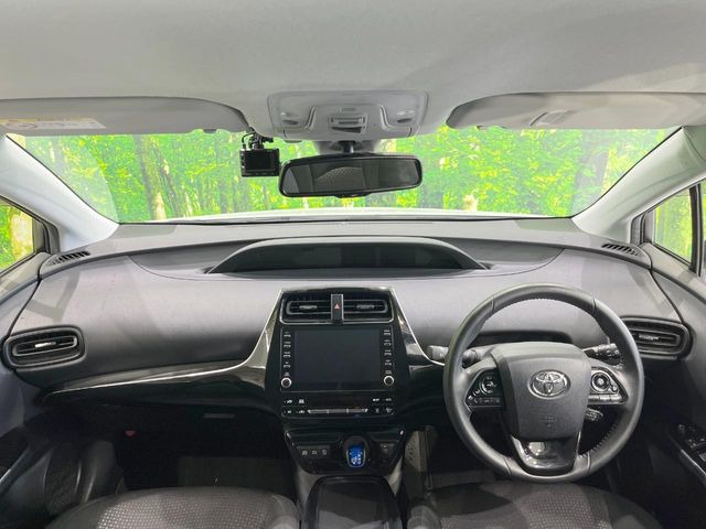 プリウス1.8 S セーフティ プラスII