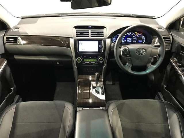 カムリハイブリッド2.5 Gパッケージ