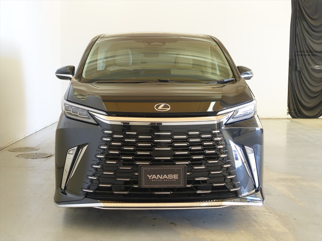 LM500h エグゼクティブ 4WD