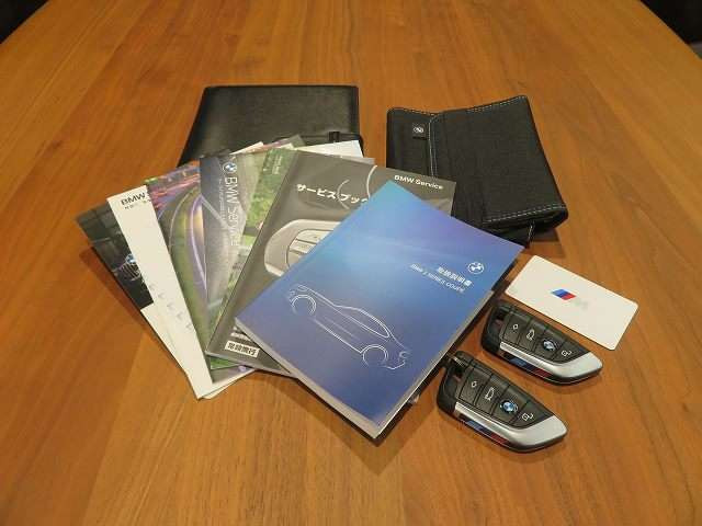 2シリーズクーペ220i Mスポーツ