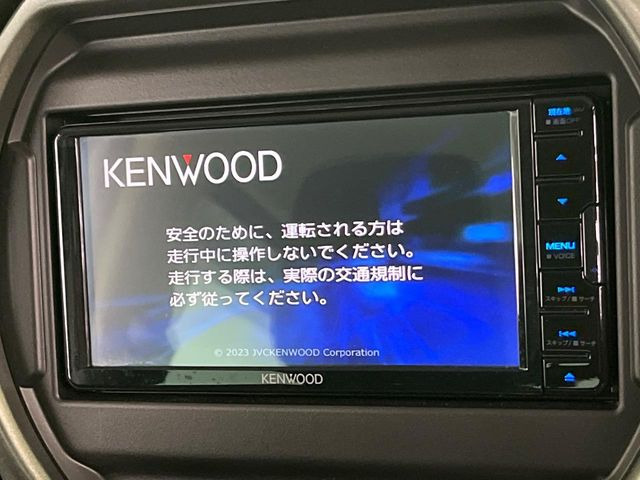 【ナビゲーション】目的地までしっかり案内してくれる使いやすいナビ。Bluetooth接続すればお持ちのスマホやMP3プレイヤーの音楽を再生可能!毎日の運転がさらに楽しくなります!!