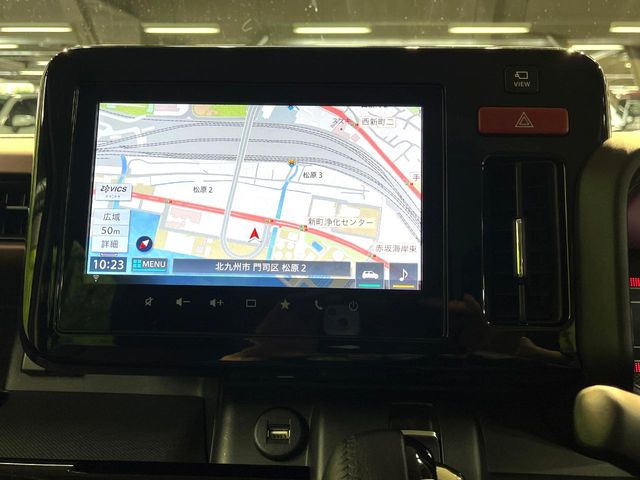 �y���ʃi�r�z�l�C�̑�^9�C���`�i�r�𑕔��B���݊��̂�����ʂ̓C���p�N�g��!�i�r���p���̃}�b�v�\���͌��₷���A�e���r��DVD�͗Տꊴ���A�b�v!�����̃h���C�u���O�b�Ɗy�����Ȃ�܂���