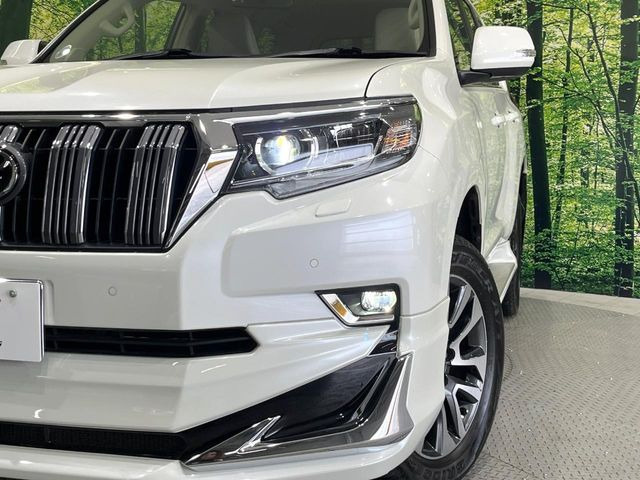 �yLED�w�b�h���C�g�z���V����ԑ��s�����ǍD�Ȏ��E���m�ۂ����S���ĉ^�]�ł��鍂�P�xLED�w�b�h���C�g�𑕔�!�_�����x�������A����d�͂��}�����Ă��܂��B