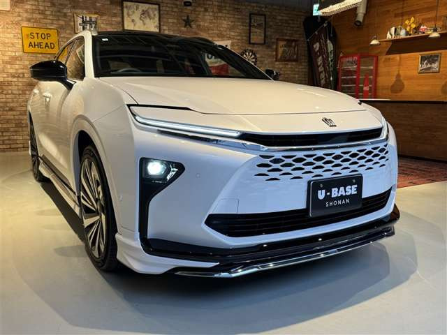 クラウンエステート2.5 Z E-Four 4WD