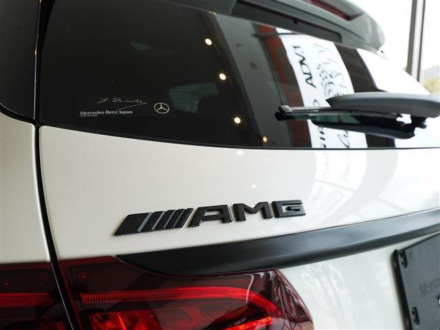 �J�X�^��:�G���u�����u���b�N�A�E�g