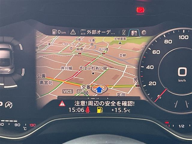 TTクーペ2.0 TFSI クワトロ 4WD