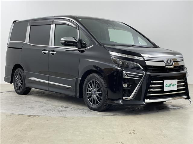 ヴォクシー2.0 ZS 煌II 4WD