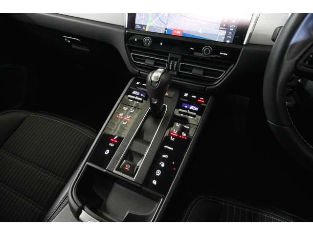 ・プライバシーガラス・ETC車載器