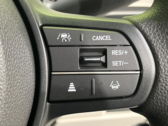 �y�A�_�v�e�B�u�N���[�Y�R���g���[���z�������H�ł̒��������s���y��!!�����ő��x��ۂN���[�Y�R���g���[�����A�Փˌy���V�X�e���ƘA�g���A�O���̎ԗ������m���ĎԊԂ�ۂ悤�ɑ��x���߂��Ă���܂�!!