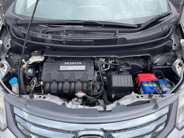 親切・丁寧な専門メカニックスタッフが応対!・車検・点検整備・事故等の修理などアフターサービスも安心。お車のカスタマイズもネクステージのサービススタッフまでご相談ください!