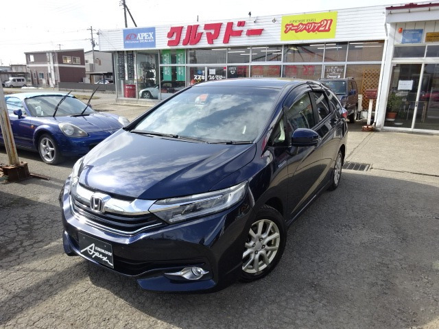 シャトル1.5 ハイブリッド X