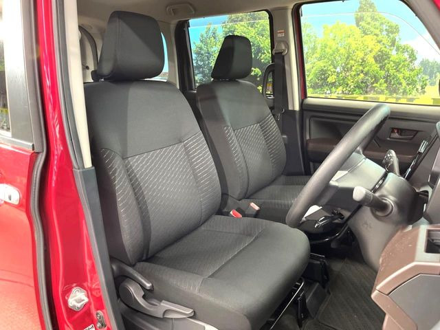 �^�]�Ȃ܂��ɂ͏\���ȃX�y�[�X������A�啿�ȕ��ł��������^�]���Ă�����������ł��B