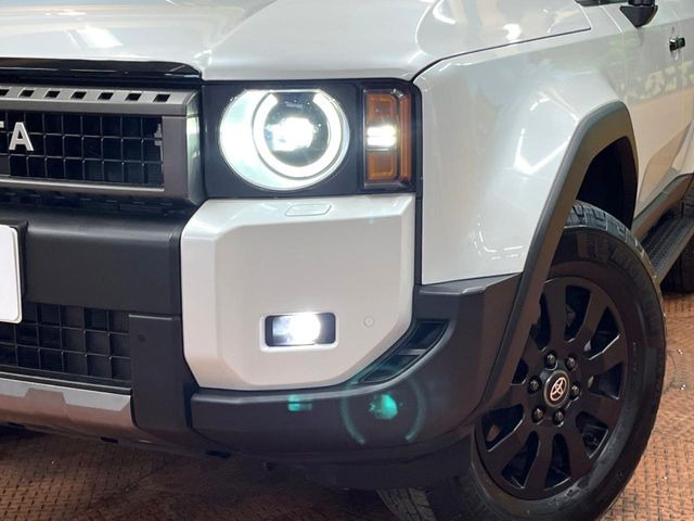 �yLED�w�b�h���C�g�z���V����ԑ��s�����ǍD�Ȏ��E���m�ۂ����S���ĉ^�]�ł��鍂�P�xLED�w�b�h���C�g�𑕔�!�_�����x�������A����d�͂��}�����Ă��܂��B