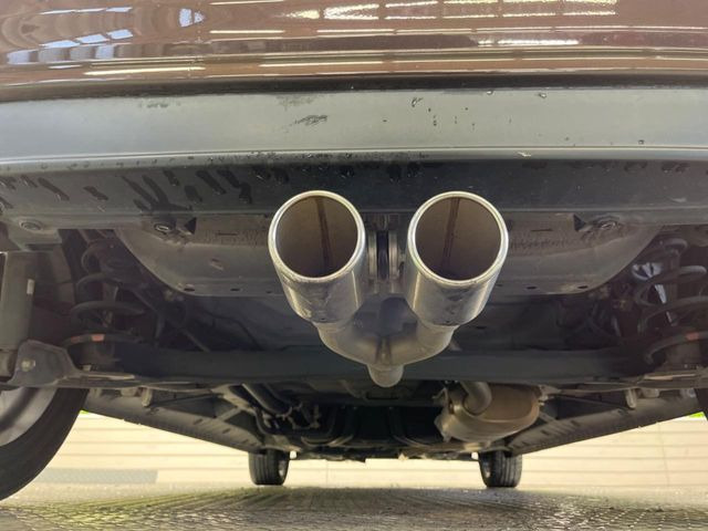 【無限デュアルエキゾーストマフラー】純正にはない個性あふれる「後ろ姿」を演出する社外マフラー付き!ビジュアル・サウンド共にこだわりの一台に仕上がっております♪