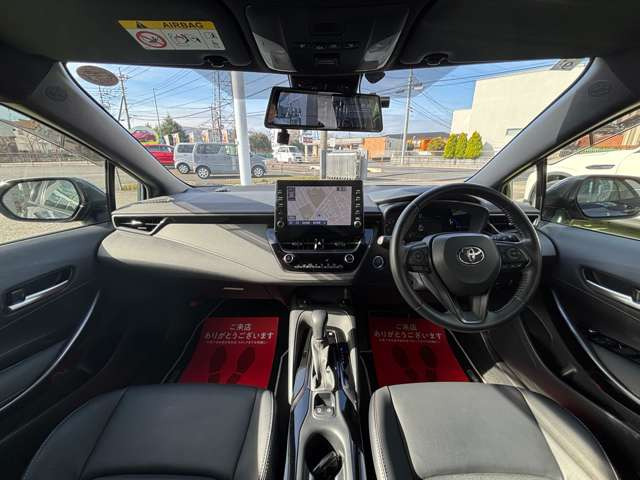 カローラツーリング1.8 ハイブリッド W×B