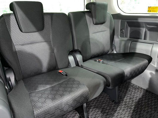 3��ڃV�[�g�͂�������ԗǍD����l�ł��������ƍ����Ē����܂��̂ŁA��l���ł̂��o���������N���N�ł��􂲉Ƒ��ŁA�C�̒m�ꂽ���ԂŁA�h���C�u�ɍs���̂��y���݂ł��ˁ�