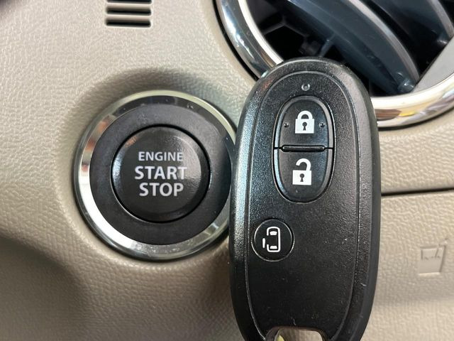 �y�C���e���W�F���g�L�[�z�J�o����|�P�b�g�ɓ��ꂽ�܂܂ł��h�A�̎{���E�������\�ȃX�}�[�g�L�[�𑕔��B�G���W���̃I���E�I�t�����J�M�����o���K�v����������Ƃ��Ă��֗��ł���