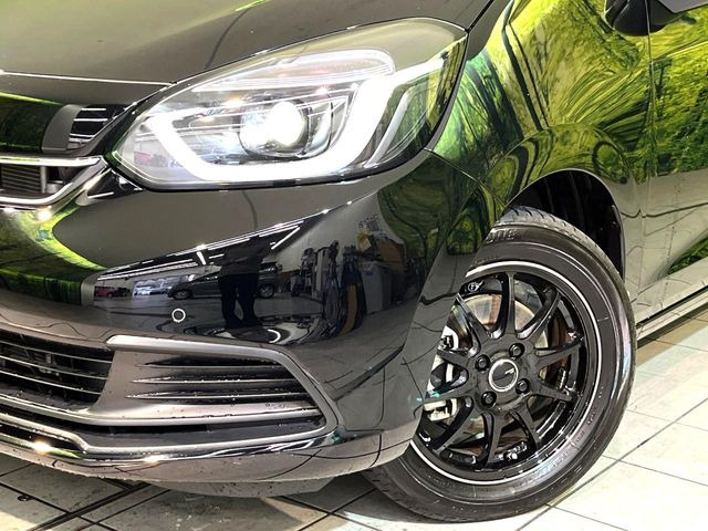 �yLED�w�b�h���C�g�z���V����ԑ��s�����ǍD�Ȏ��E���m�ۂ����S���ĉ^�]�ł��鍂�P�xLED�w�b�h���C�g�𑕔�!�_�����x�������A����d�͂��}�����Ă��܂��B