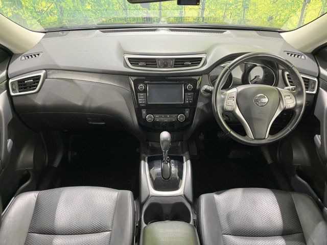 エクストレイル2.0 20Xtt エマージェンシーブレーキパッケージ