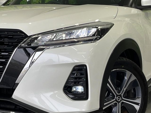 �yLED�w�b�h���C�g&�t�H�O�z���V����ԑ��s�����ǍD�Ȏ��E���m�ۂ����S���ĉ^�]�ł��鍂�P�xLED�w�b�h���C�g�𑕔�!�_�����x�������A����d�͂��}�����Ă��܂��B