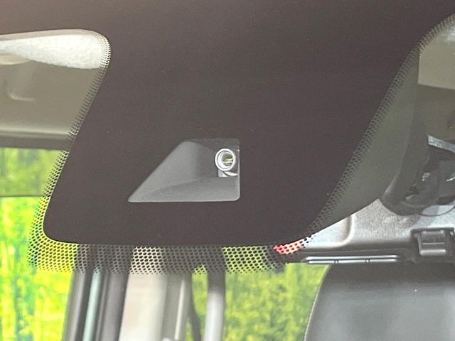 �y�O�He-Assist�z���s���ɑO���̎ԗ�����F�����A�Փ˂������Ȏ��͌x��ƃu���[�L�ŏՓˉ���Ɣ�Q�y�����A�V�X�g�B�����S�Ƀh���C�u�����y���݂��������܂��B