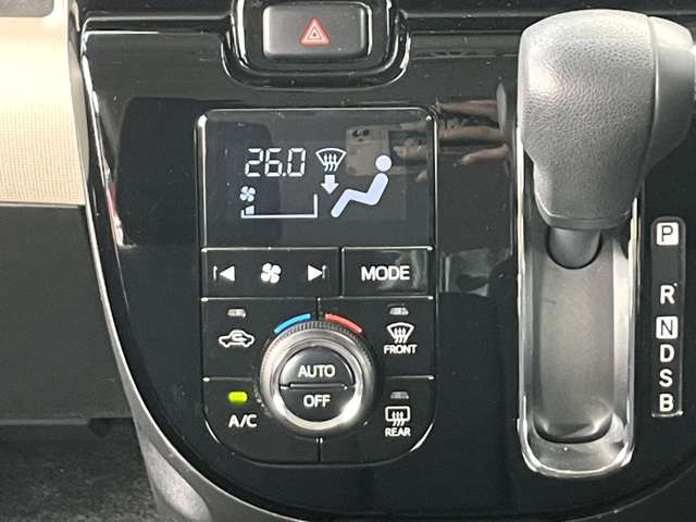 �I�[�g���C�g