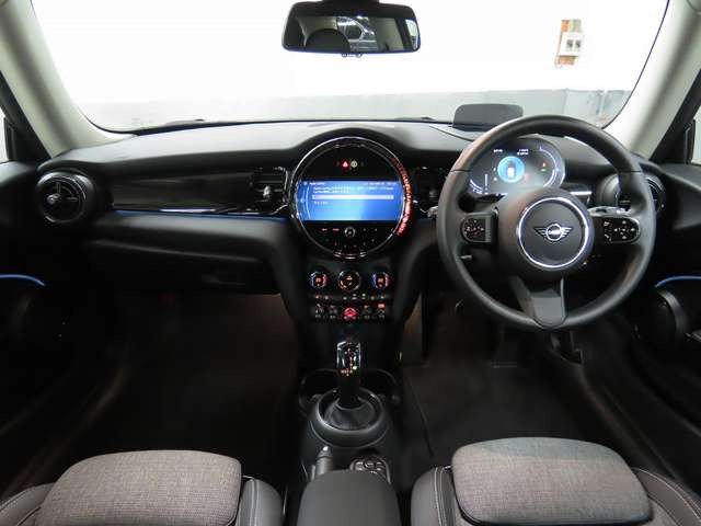 ミニクーパー プレミアム プラスパッケージ DCT