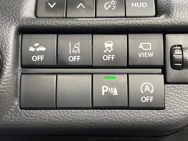 【スズキ セーフティサポート】走行中に前方の車両等を認識し、衝突しそうな時は警報とブレーキで衝突回避と被害軽減をアシスト。より安全にドライブをお楽しみいただけます。