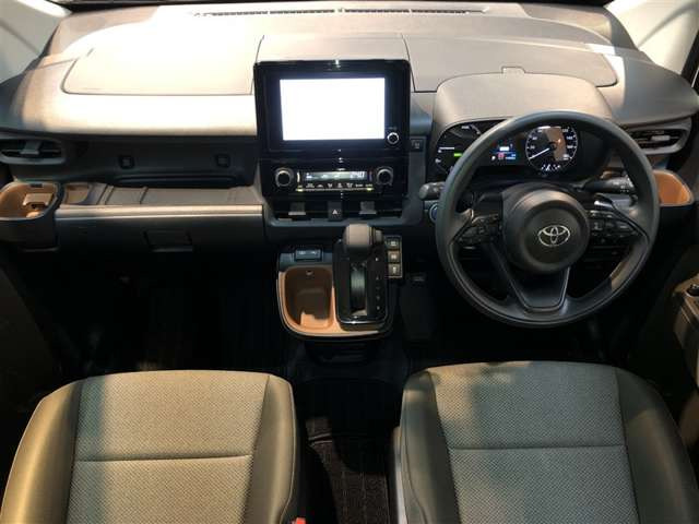 シエンタハイブリッド 1.5 G E-Four 4WD