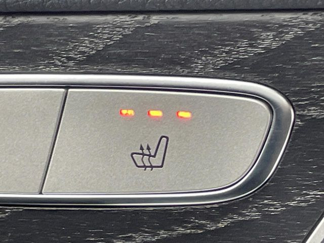 ���t�����g�V�[�g�q�[�e�B���O:�^�]�ȁE����ȋ��ɎO�i�K�Œ��߂��\�ȃV�[�g�q�[�^�[�𑕔����Ă���܂��B�G�߂��킸���K�ɂ��g�p���������܂��B