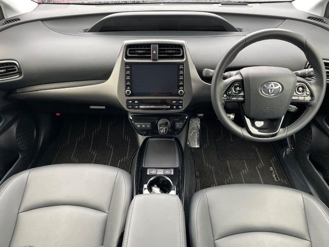 プリウス1.8 A ツーリングセレクション ブラックエディション