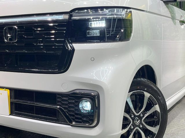 �yLED�w�b�h���C�g�z���V����ԑ��s�����ǍD�Ȏ��E���m�ۂ����S���ĉ^�]�ł��鍂�P�xLED�w�b�h���C�g�𑕔�!�_�����x�������A����d�͂��}�����Ă��܂��B